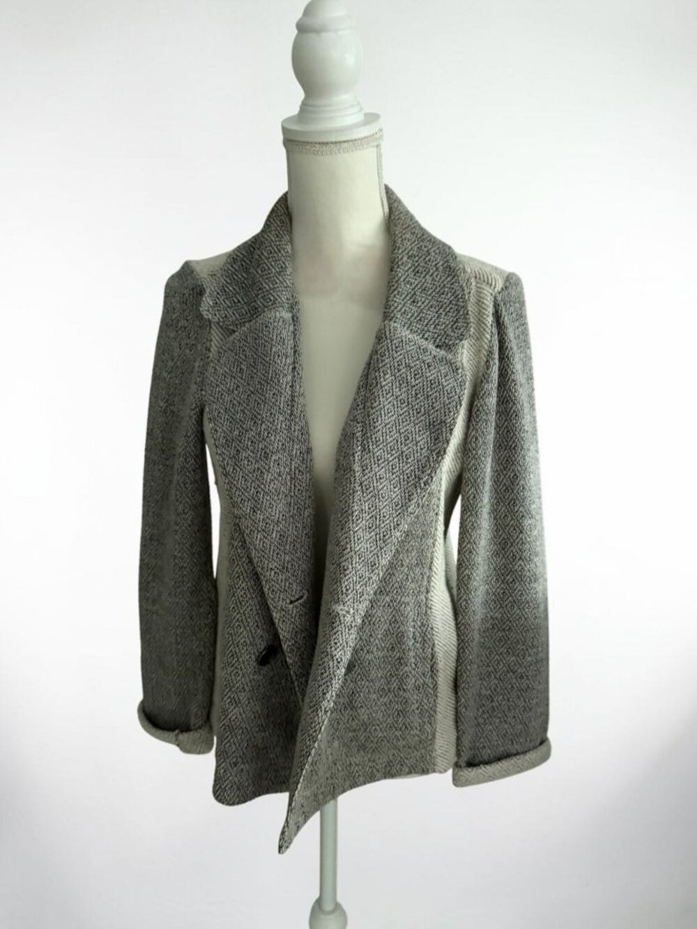 SATURDAY SUNDAY Anthropologie Gray Jacket Size Medium